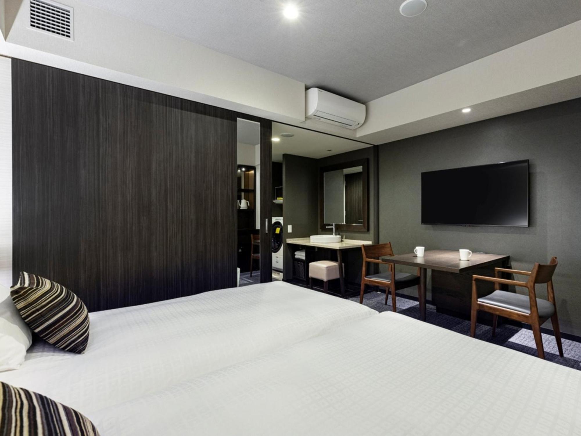 Hotel Tokyu Hakata 3*