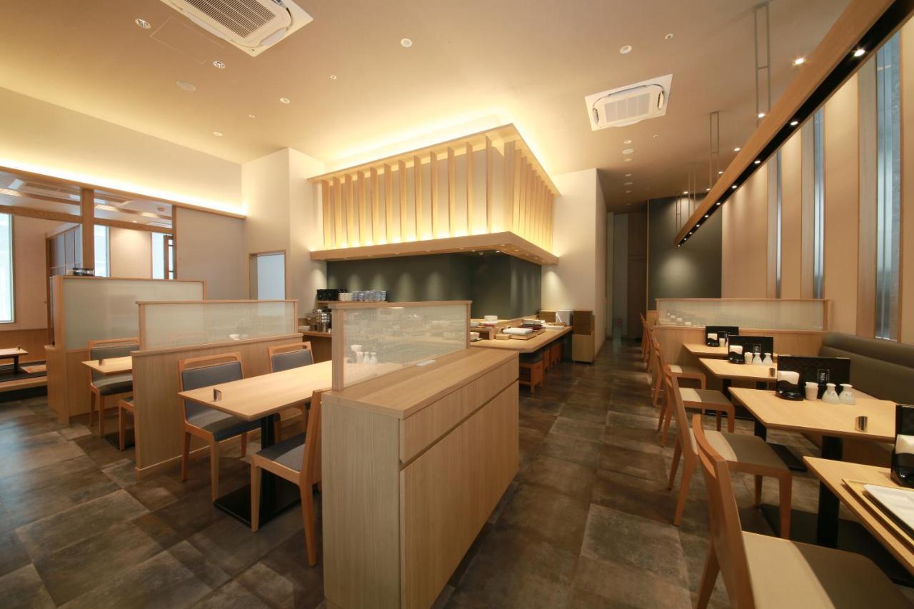 Tokyu Hakata Hotel 3*